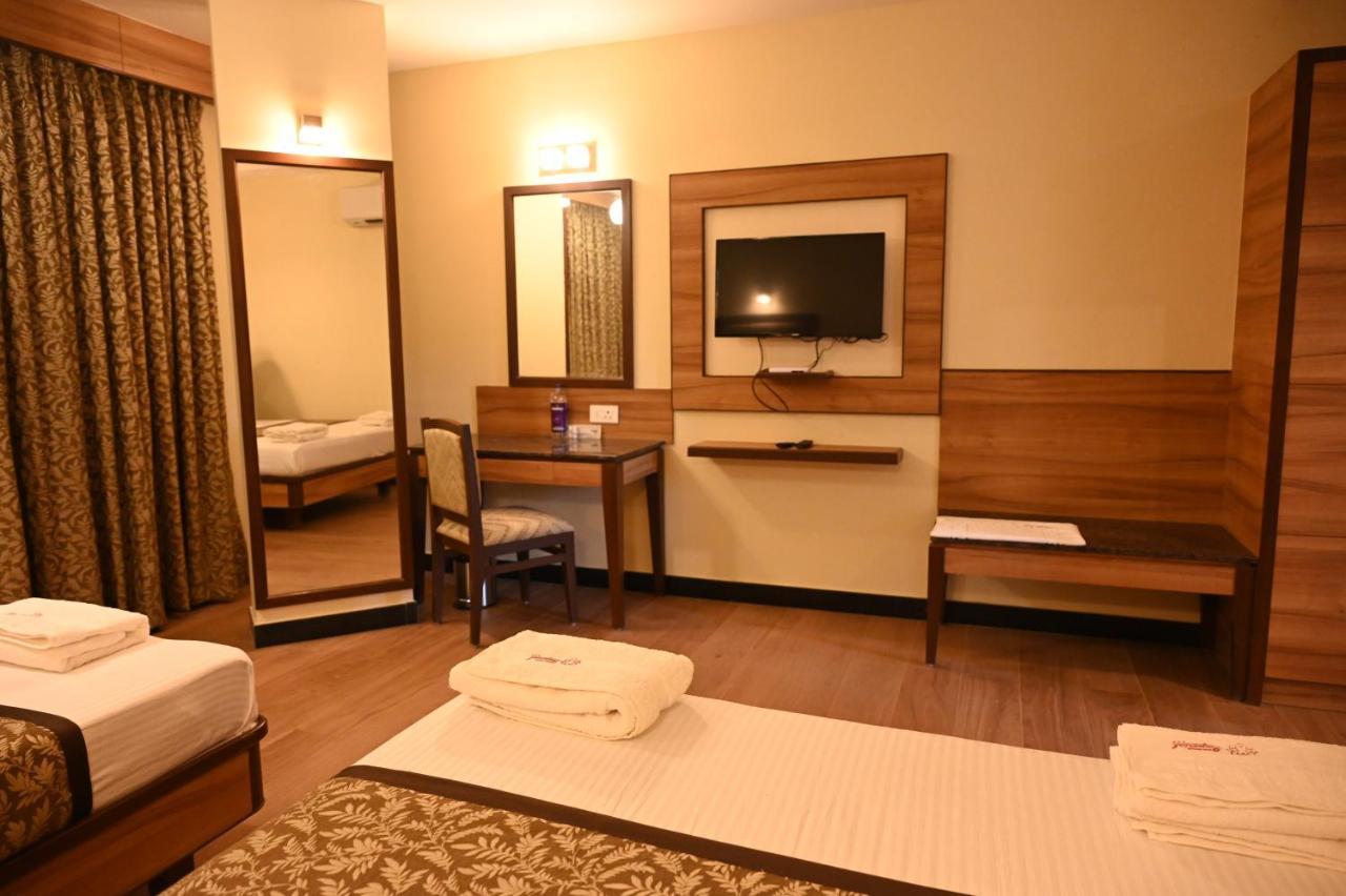 Hotel Sms Grand Imperial Vellore Exterior foto